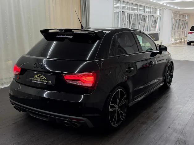 Audi S1 Sportback 2.0 TFSI Sport quattro