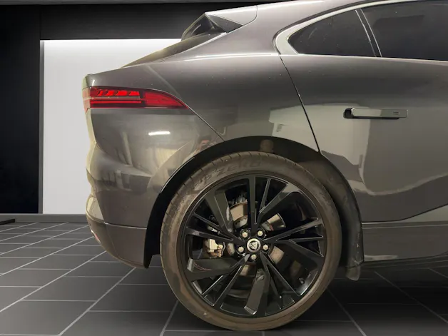 Jaguar I-Pace EV400 R-Dyn. SE