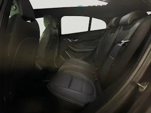 Jaguar I-Pace EV400 R-Dyn. SE