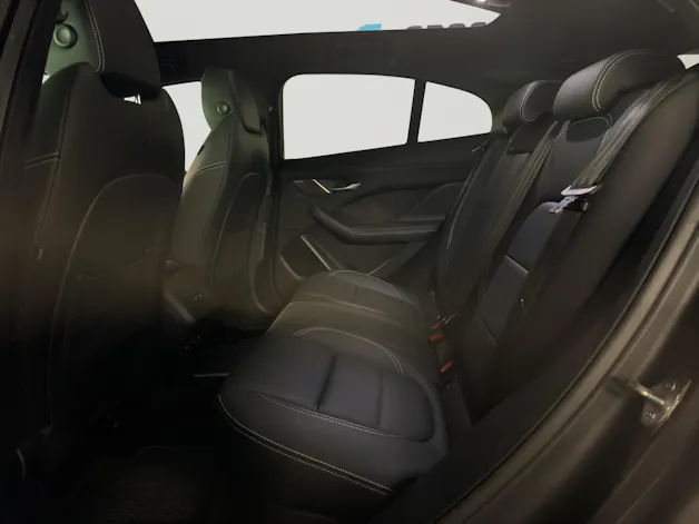Jaguar I-Pace EV400 R-Dyn. SE