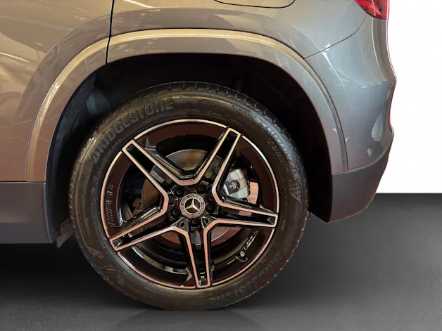 Mercedes-Benz GLA 250 4Matic Swiss Star