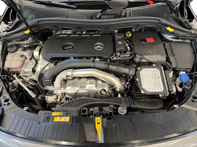 Mercedes-Benz GLA 250 4Matic Swiss Star