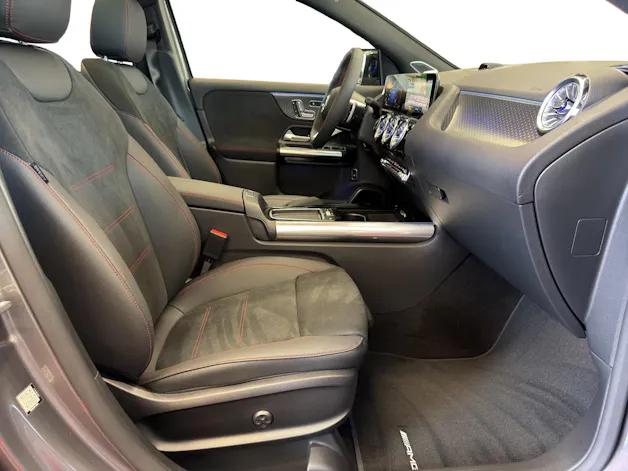 Mercedes-Benz GLA 250 4Matic Swiss Star