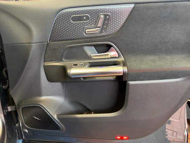 Mercedes-Benz GLA 250 4Matic Swiss Star