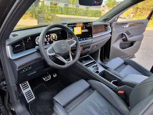VW Tayron 2.0 TSI R-Line Plus DSG 4Motion mit 5 Jahre 100tkm VW Werksgarantie