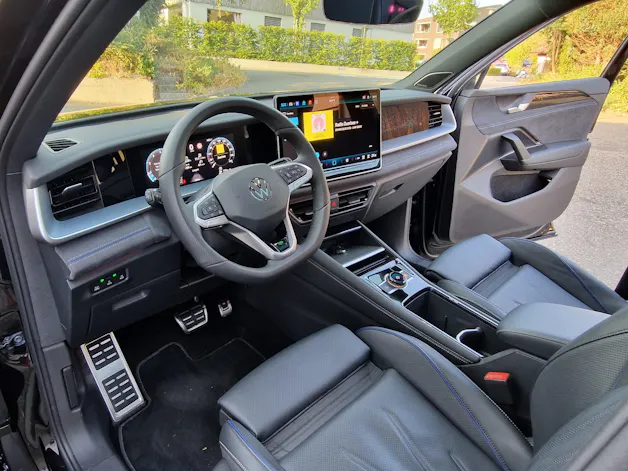 VW Tayron 2.0 TSI R-Line Plus DSG 4Motion mit 5 Jahre 100tkm VW Werksgarantie