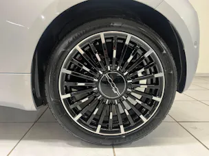 FIAT 500 electric 42kWh La Prima
