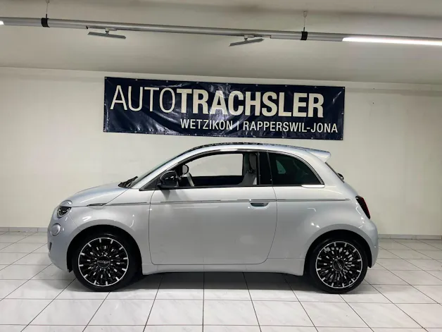 Fiat 500 electric 42kWh La Prima