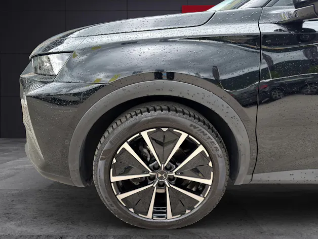 DS Automobiles AUTOMOBILES DS7 1.5 BlueHDi Pallas