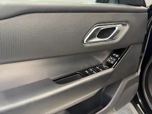 Land Rover Range Rover Velar 3.0 D 300 R-Dynamic S