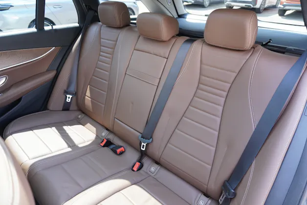Mercedes-Benz E 300 de T 4Matic AMG Line 9G-Tronic