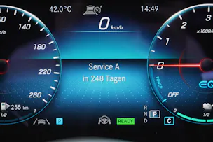 MERCEDES-BENZ E 300 de T 4Matic AMG Line 9G-Tronic