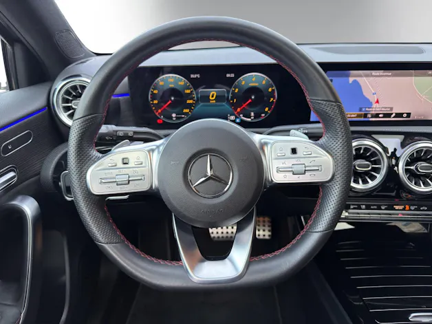 Mercedes-Benz A 200 7G-DCT
