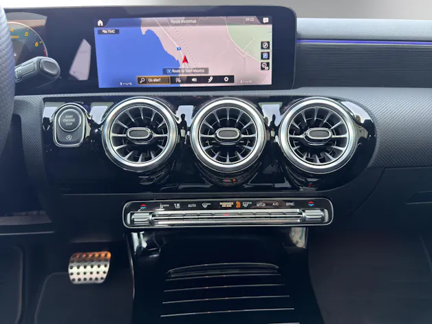 Mercedes-Benz A 200 7G-DCT