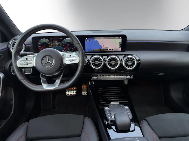 Mercedes-Benz A 200 7G-DCT