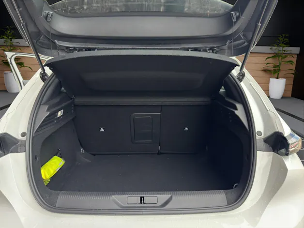 Peugeot 308 1.2 Allure Pack EAT8