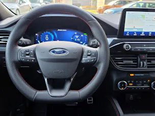 FORD Kuga 2.5 Hybrid ST-Line X 4x4