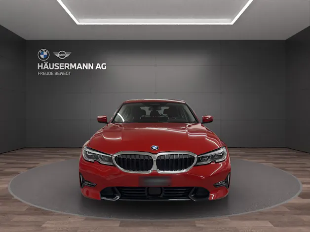 BMW 330e SPORT LINE