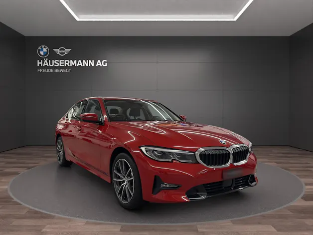 BMW 330e SPORT LINE