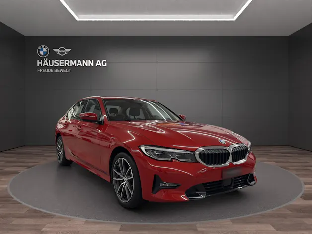 BMW 330e SPORT LINE