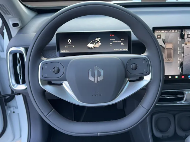 Leapmotor B10 1.5 Hybrid EV