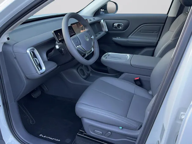 Leapmotor B10 1.5 Hybrid EV
