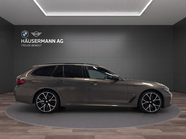 BMW 540d xDrive Touring M SPORT