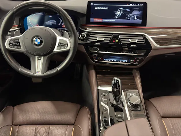 BMW 540d xDrive Touring M SPORT