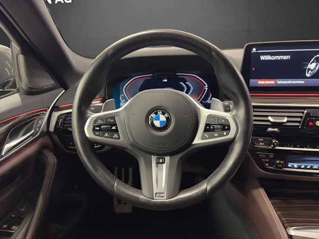 BMW 540d xDrive Touring M SPORT