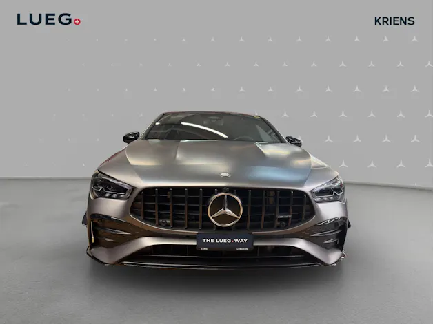 Mercedes-Benz CLA 35 4M - AMG / DISTRONIC / Rückfahrkamera / Panorama-Dach