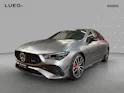 Mercedes-Benz CLA 35 4M - AMG / DISTRONIC / Rückfahrkamera / Panorama-Dach
