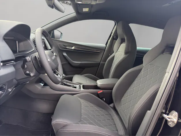 Škoda Karoq 1.5 TSI SportLine DSG