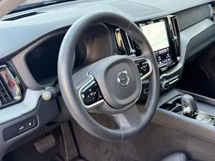 VOLVO XC60 2.0 T6 TE Ultra Dark eAWD