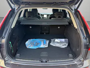 VOLVO XC60 2.0 T6 TE Ultra Dark eAWD
