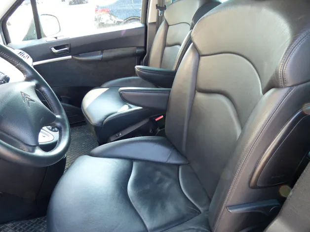 Citroën C8 2.0 16V HDi Exclusive Automatic
