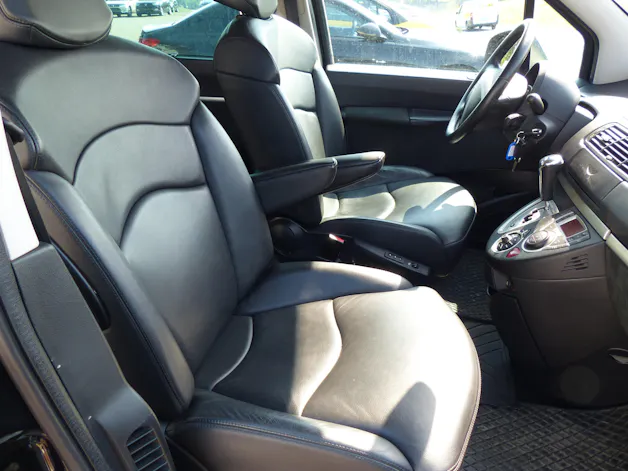 Citroën C8 2.0 16V HDi Exclusive Automatic