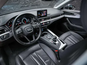 Audi A4 Avant 2.0 TDI S-tronic *CH Auto*Tempomat* Sitzheizung*