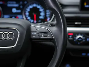 Audi A4 Avant 2.0 TDI S-tronic *CH Auto*Tempomat* Sitzheizung*