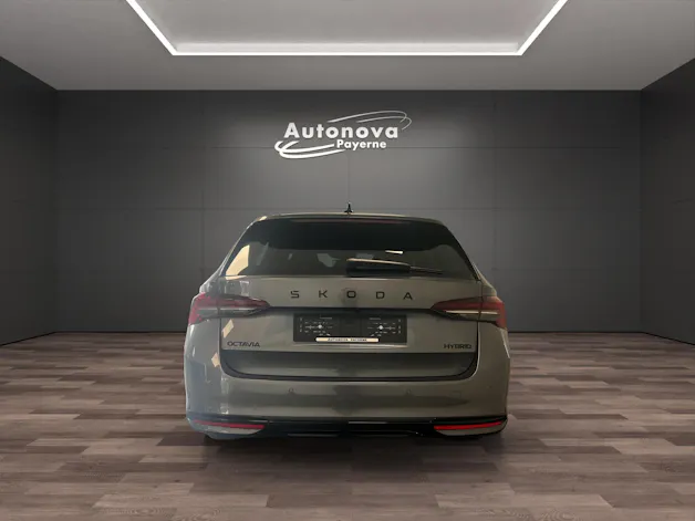 Škoda Octavia Combi 1.5 TSI mHEV DSG Sport Line