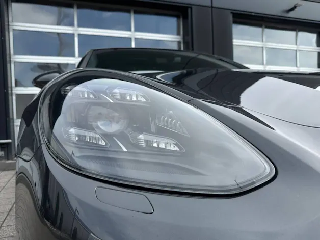 PORSCHE Panamera GTS Sport Turismo