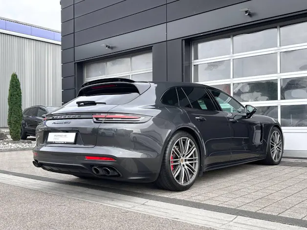 PORSCHE Panamera GTS Sport Turismo