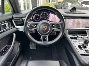 PORSCHE Panamera GTS Sport Turismo