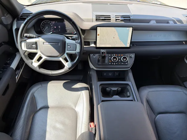 Land Rover Defender 110 3.0 D I6 200 SE AWD AT8