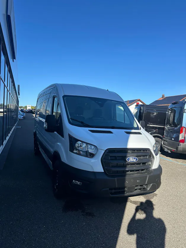 FORD Transit van 350 L3H2 2.0 EcoBl Trend/165CV/HD/Aut.