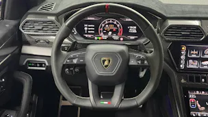 Lamborghini Urus Performante
