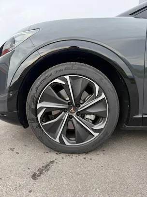 CUPRA Tavascan 77 kWh Edge 4D