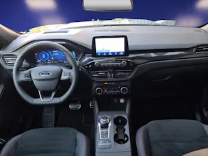 Ford Kuga 2.5i FHEV FULL-HYBRID 183 PS ST-Line X 4x4 AUTOMAT