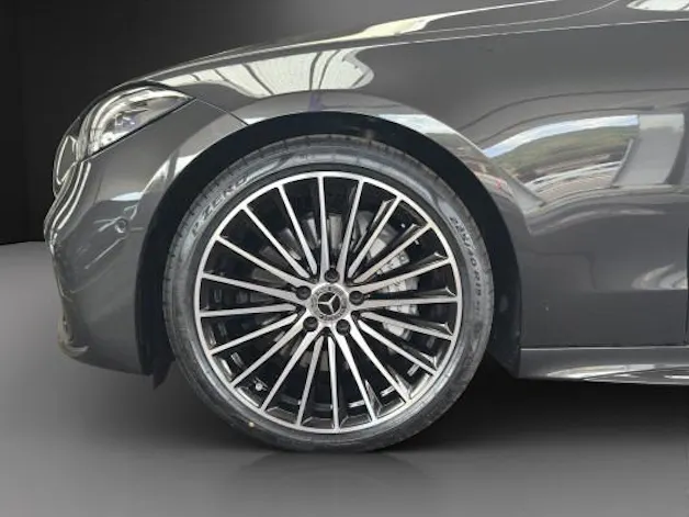Mercedes-Benz C 300 4 Matic