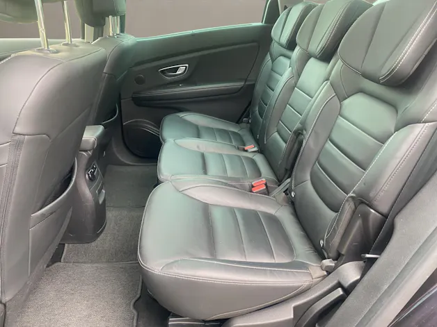 Renault Grand Scénic 1.3 16V Turbo Initiale Paris EDC