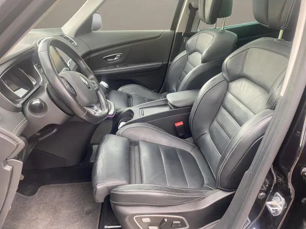 Renault Grand Scénic 1.3 16V Turbo Initiale Paris EDC